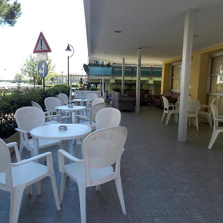 Hotel Michelangelo Bellaria-Igea Marina Eksteriør bilde