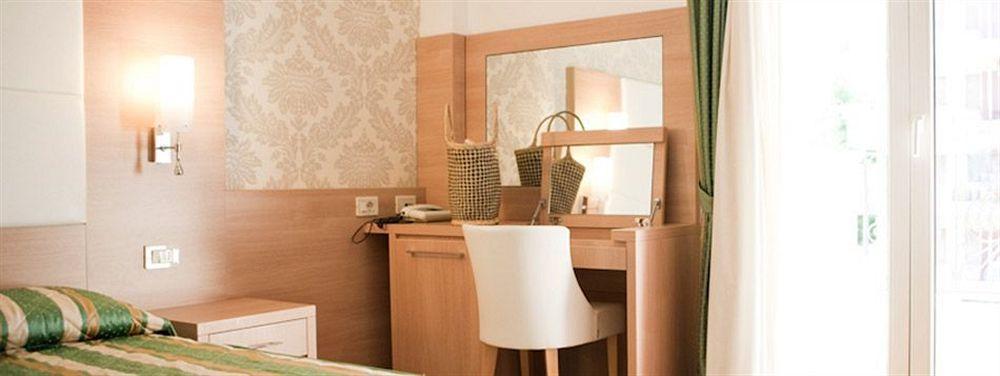 Hotel Michelangelo Bellaria-Igea Marina Eksteriør bilde